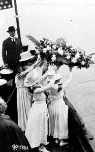 Launching the Daughters of the American Revolution Floral Wreath