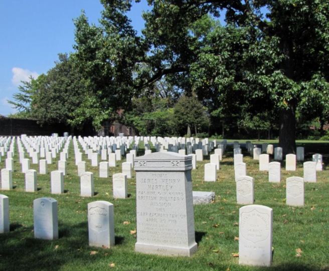 The grave of Private James Henry Hartley