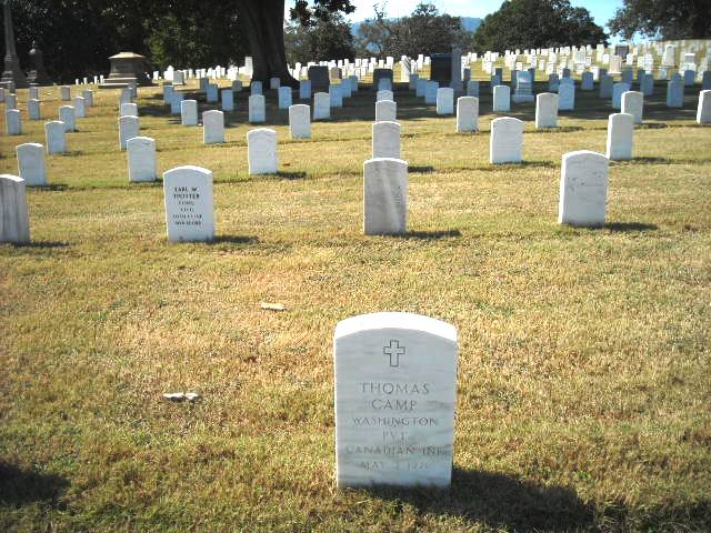 The grave of Private Thomas Camp in Chattanooga National Cemetery
