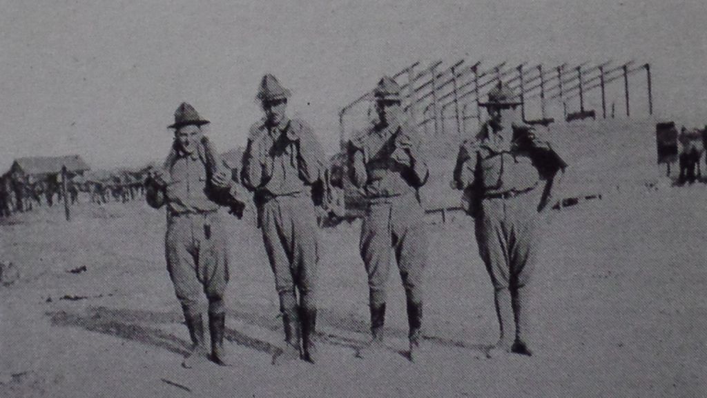 Private Evanda Garnett (on right) in Texas, 1916